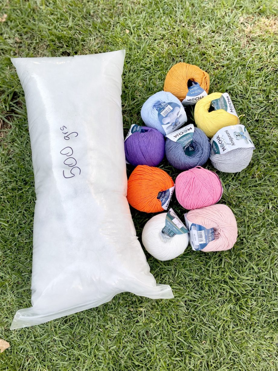 10 Amigurumis color a elección + 500 gramos de relleno